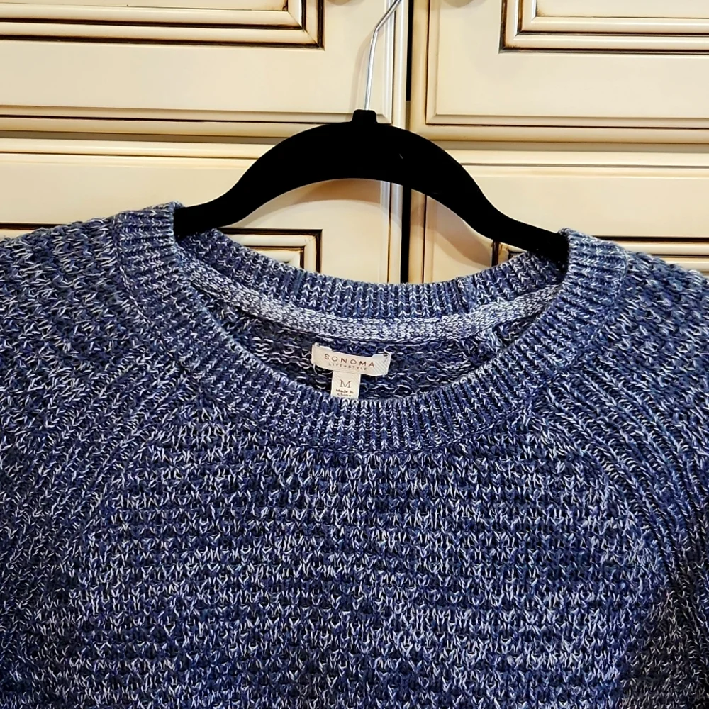 Sweater - Picture 2 of 5